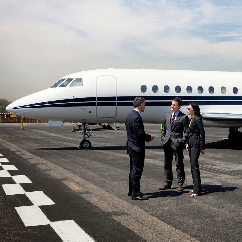 Enhancing Safety on Board: The Imperative of Emergency Procedures Training for Executives and Passengers on Business Jets